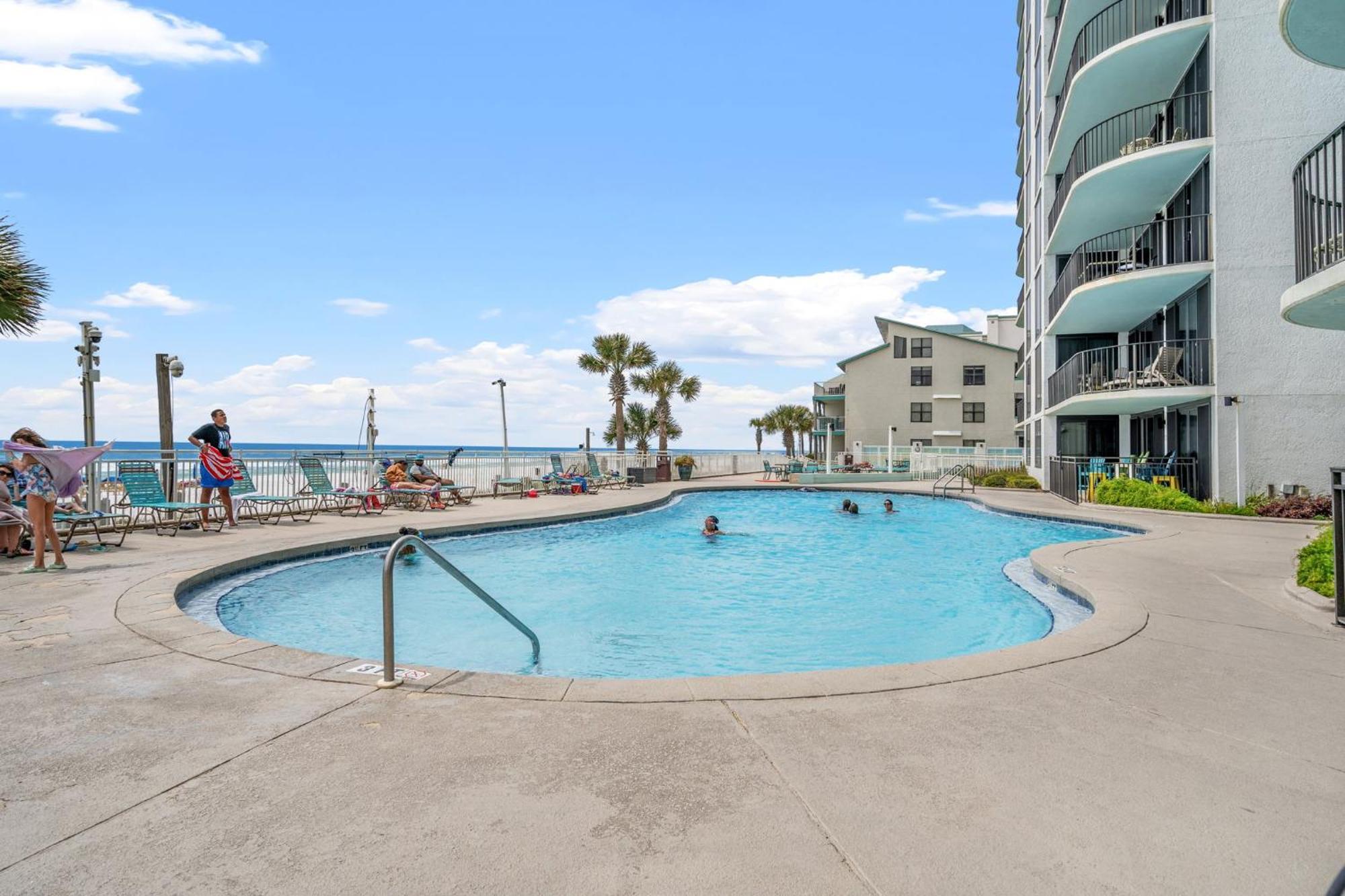 Stunning 2/2 Designer Condo W Coastal Appeal Right On The Gulf! Panama City Beach Exterior photo